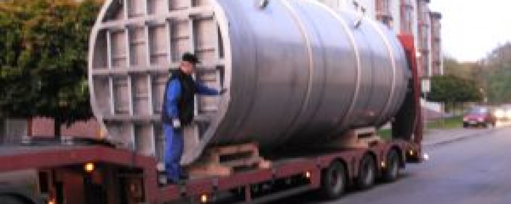 Expedice spodní části tanku na mléko 101 m3 - Mlékárna TATRA Hlinsko