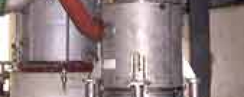 Externí vařák rektifikační kolony v BIOFERM lihovar Kolín