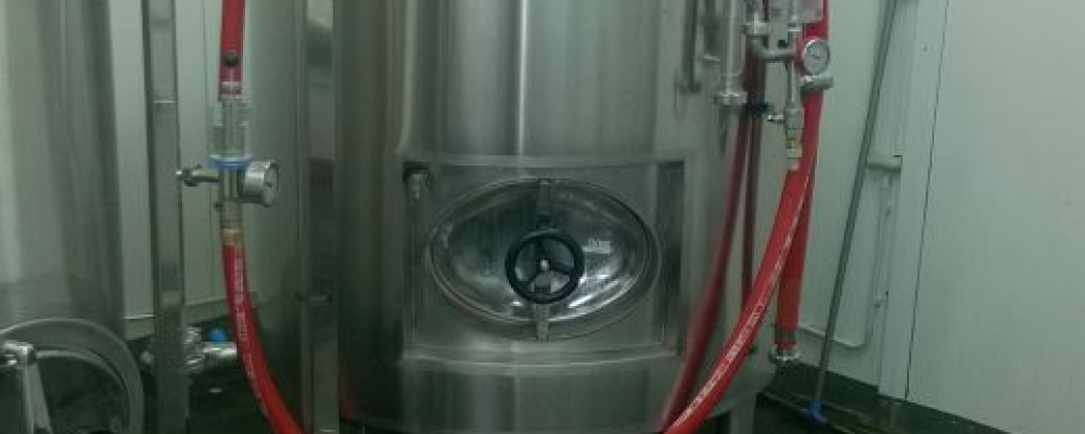 Tank 15 hl, duplikát, PUR izolace, opláštění nerez