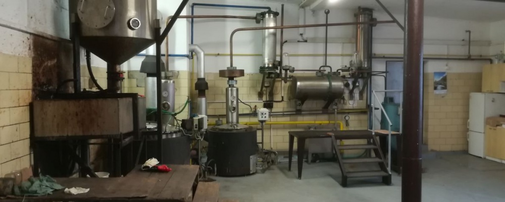 Dvoukotlová technologie pálenice, otop plyn