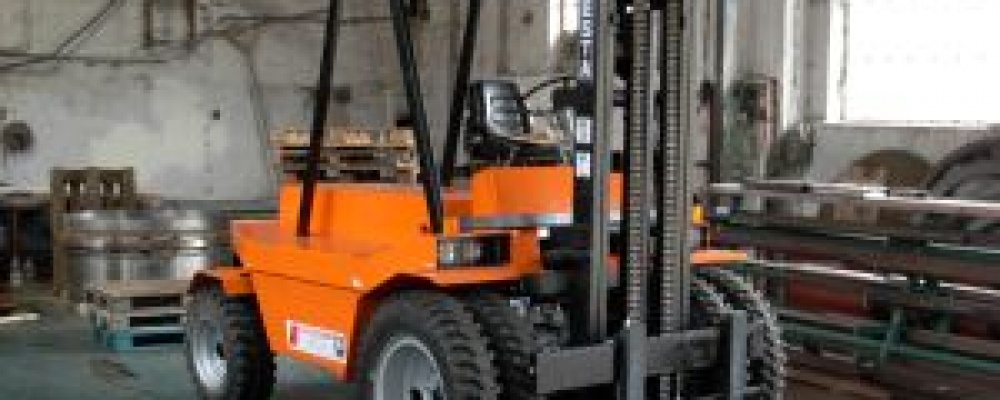 Desta - terenní s nosností 3200 kg